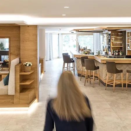 Otel Sonnbichl 4*
